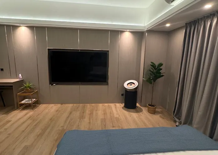 Apartment Venice Luxe Stay, Type, King Bed, 65 Tv-netflix 40平方四人公寓 厨具齐全3 Guests Only